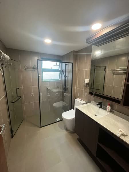 Sims Residences, 8 Lorong 39 Geylang, Room Rental, 200 sqft, Apartment For Rent, by Grace Lee, 500218042 - Newly Renovated Bathroom - PropertyGuru.com.sg