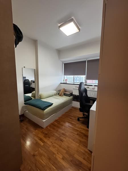 Bishan Point, 61 Bright Hill Drive, 3 Bedrooms, 1,184 sqft, Condominium For Sale, by Linda Lau, 500218064 - Common Bedroom 2 - PropertyGuru.com.sg