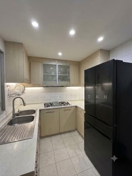 Bishan Point, 61 Bright Hill Drive, 3 Bedrooms, 1,184 sqft, Condominium For Sale, by Raymond Tan, 500218066 - Kitchen - PropertyGuru.com.sg
