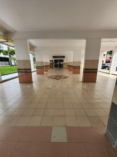 880 Tampines Avenue 8, 880 Tampines Avenue 8, 3 Bedrooms, 1,119 sqft, HDB Flat For Sale, by Bryan Teh, 500218094 - Entrance - PropertyGuru.com.sg