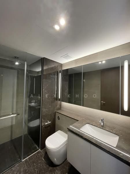Parc Esta, 822 Sims Avenue, 1 Bedroom, 517 sqft, Condominium For Sale, by Alex Khoo, 500218096 - Bathroom - PropertyGuru.com.sg