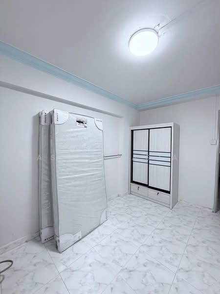 333 Bukit Batok Street 32, 333 Bukit Batok Street 32, 3 Bedrooms, 958 sqft, HDB Flat For Rent, by Hasnah Hassan Goh, 500218099 - Bedroom - PropertyGuru.com.sg