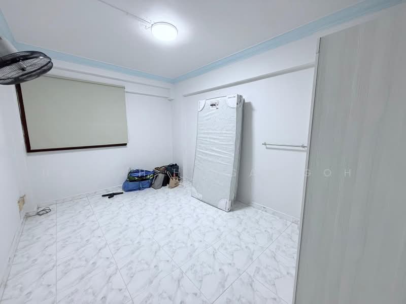 333 Bukit Batok Street 32, 333 Bukit Batok Street 32, 3 Bedrooms, 958 sqft, HDB Flat For Rent, by Hasnah Hassan Goh, 500218099 - Bedroom - PropertyGuru.com.sg