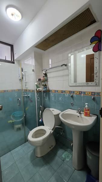 630 Senja Road, 630 Senja Road, 3 Bedrooms, 1,184 sqft, HDB Flat For Sale, by Steven Max Quek, 500218111 - Bathroom - PropertyGuru.com.sg
