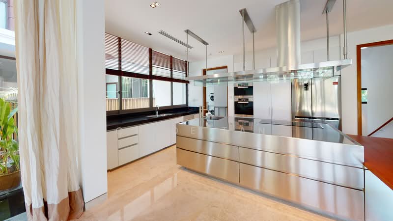 166 Ocean Drive, 166 Ocean Drive, 4 Bedrooms, 9,480 sqft, Detached House For Sale, by Chloe Tan, 500218116 - Kitchen - PropertyGuru.com.sg