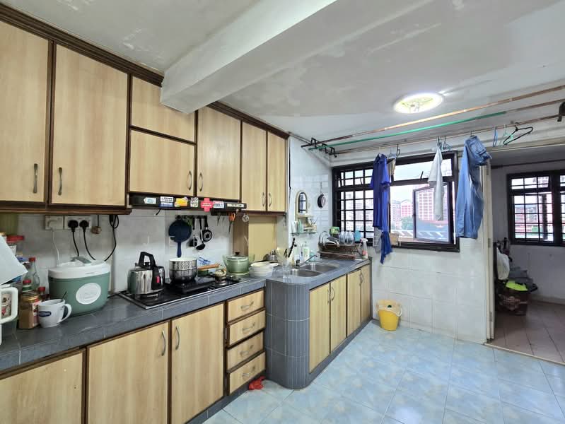22 Sin Ming Road, 22 Sin Ming Road, 2 Bedrooms, 732 sqft, HDB Flat For Sale, by Jerry Phoey, 500218117 - Kitchen - PropertyGuru.com.sg