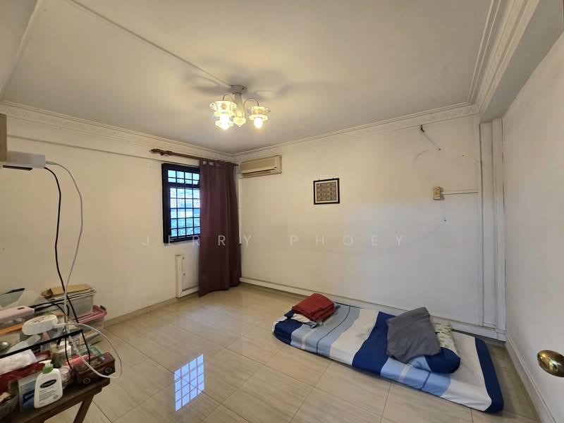 22 Sin Ming Road, 22 Sin Ming Road, 2 Bedrooms, 732 sqft, HDB Flat For Sale, by Jerry Phoey, 500218117 - Bedroom - PropertyGuru.com.sg