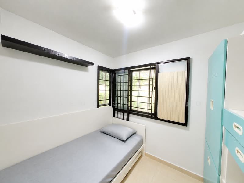 231 Lorong 8 Toa Payoh, 231 Lorong 8 Toa Payoh, 2 Bedrooms, 818 sqft, HDB Flat For Sale, by Eugene Chen 陈加明, 500218125 - Bedroom - PropertyGuru.com.sg