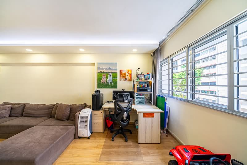 144 Tampines Street 12, 144 Tampines Street 12, 2 Bedrooms, 1,140 sqft, HDB Flat For Sale, by Alan Koh, 500218130 - Living Room - PropertyGuru.com.sg