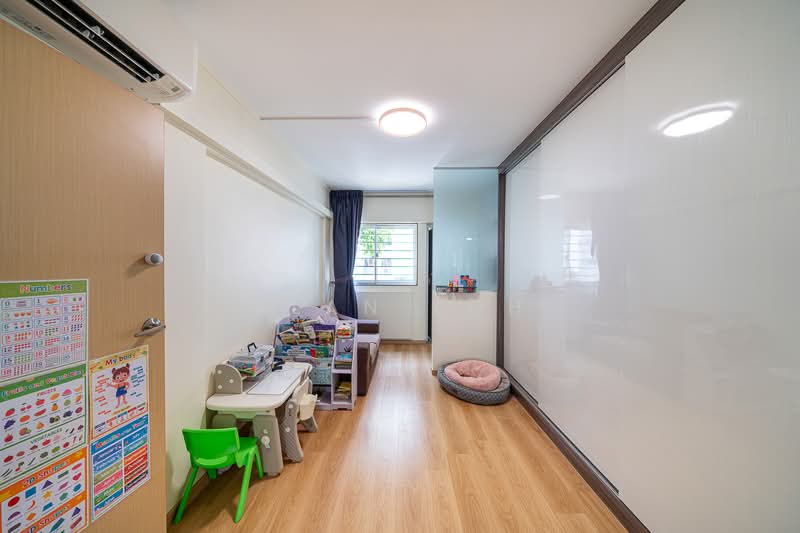 144 Tampines Street 12, 144 Tampines Street 12, 2 Bedrooms, 1,140 sqft, HDB Flat For Sale, by Alan Koh, 500218130 - Study - PropertyGuru.com.sg
