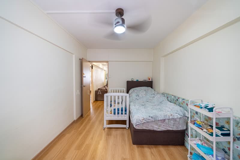 144 Tampines Street 12, 144 Tampines Street 12, 2 Bedrooms, 1,140 sqft, HDB Flat For Sale, by Alan Koh, 500218130 - Bedroom - PropertyGuru.com.sg