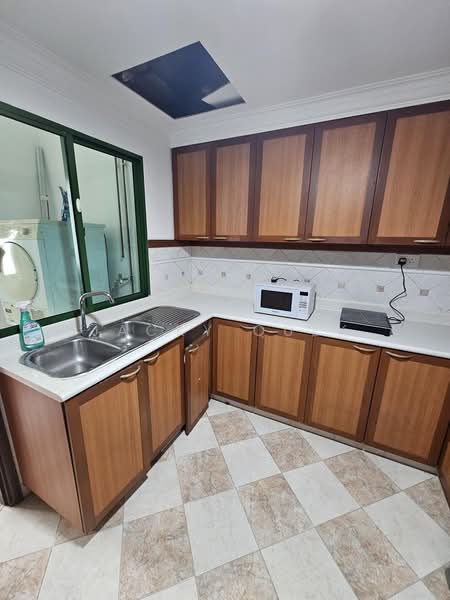 St Michael's Place, 1 Jalan Taman, Room Rental, 90 sqft, Condominium For Rent, by Jacky Quek, 500218152 - Kitchen - PropertyGuru.com.sg