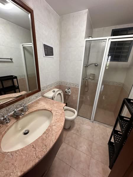 Westcove Condo, 10 West Coast Crescent, Room Rental, 120 sqft, Condominium For Rent, by Francis Lee, 500218153 - Bathroom - PropertyGuru.com.sg