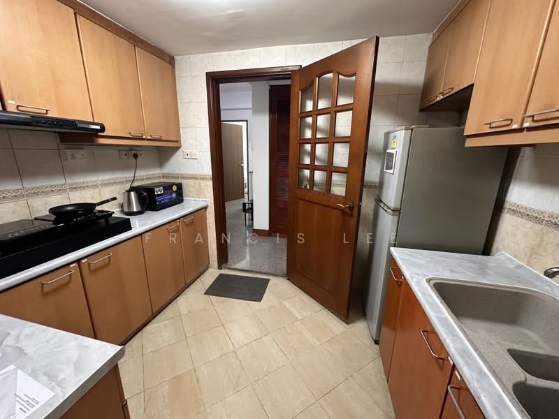 Westcove Condo, 10 West Coast Crescent, Room Rental, 120 sqft, Condominium For Rent, by Francis Lee, 500218153 - Kitchen - PropertyGuru.com.sg
