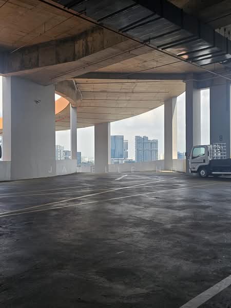 Enterprise Hub, 48 Toh Guan Road East, Boon Lay / Jurong / Tuas, 1,959 sqft, Factory / Workshop (B2) For Rent, by Janelle Ho, 500218181 - Car Park - CommercialGuru.com.sg
