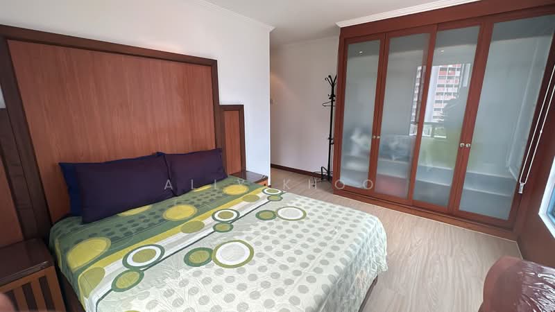 Craig Place, , 2 Bedrooms, 732 sqft, Apartment For Sale, by Ally Khoo, 500218191 - Bedroom - PropertyGuru.com.sg