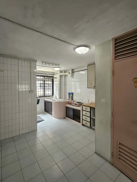 119 Teck Whye Lane, 119 Teck Whye Lane, 3 Bedrooms, 1,119 sqft, HDB Flat For Sale, by Albert New, 500218195 - Kitchen - PropertyGuru.com.sg