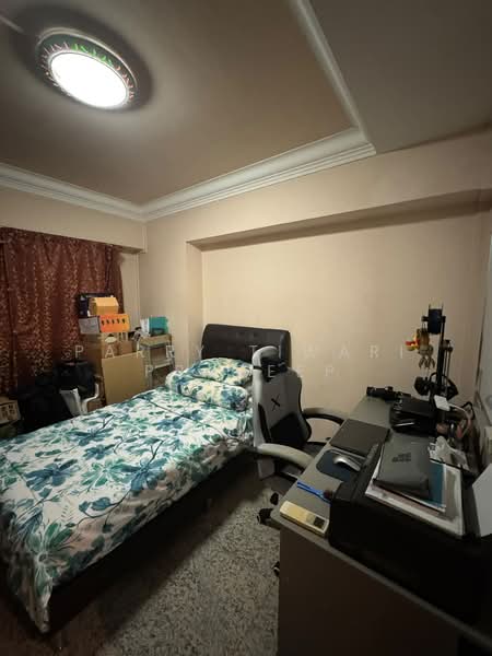 312 Sembawang Drive, 312 Sembawang Drive, 4 Bedrooms, 1,302 sqft, HDB Flat For Sale, by Parry Tiwari Pradeep, 500218201 - Bedroom - PropertyGuru.com.sg