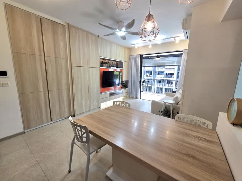 iNz Residence, 78 Choa Chu Kang Avenue 5, 3 Bedrooms, 1,044 sqft, Condominium For Sale, by Val Ong, 500218204 - Living Room - PropertyGuru.com.sg