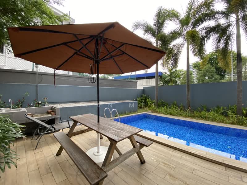 Bliss Loft, 25 Kim Keat Close, 2 Bedrooms, 796 sqft, Condominium For Sale, by Tan Mei, 500218205 - Pool - PropertyGuru.com.sg