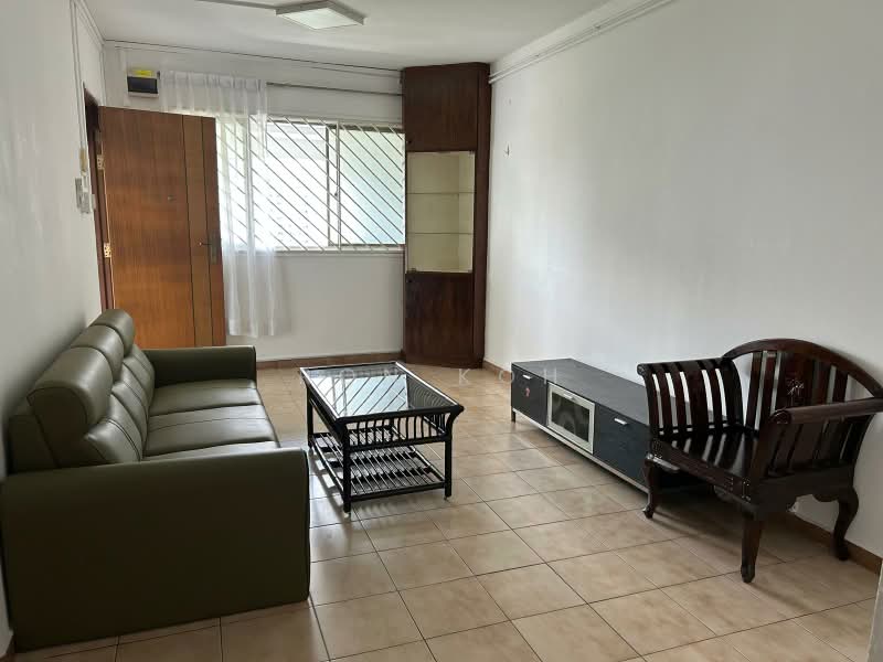 113 Pending Road, 113 Pending Road, 2 Bedrooms, 786 sqft, HDB Flat For Rent, by Ron Koh, 500218229 - Living Room - PropertyGuru.com.sg