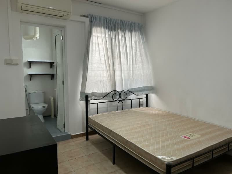 113 Pending Road, 113 Pending Road, 2 Bedrooms, 786 sqft, HDB Flat For Rent, by Ron Koh, 500218229 - Bedroom - PropertyGuru.com.sg