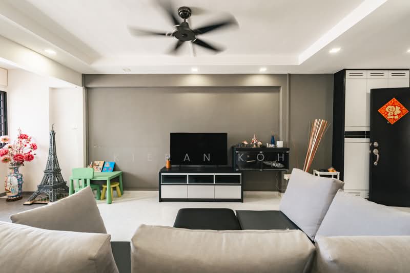 56 Cassia Crescent, 56 Cassia Crescent, 3 Bedrooms, 1,292 sqft, HDB Flat For Sale, by Kieran Koh, 500218238 - Living Room - PropertyGuru.com.sg