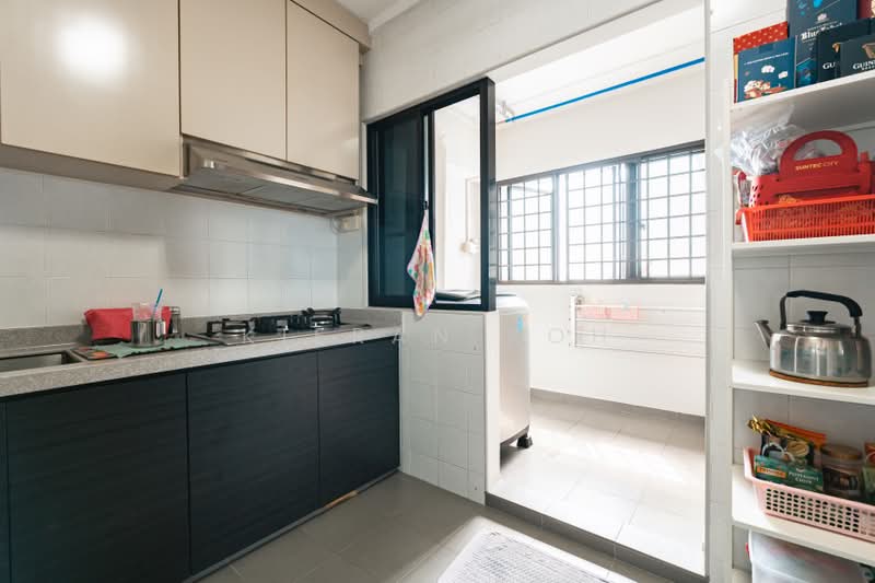 56 Cassia Crescent, 56 Cassia Crescent, 3 Bedrooms, 1,292 sqft, HDB Flat For Sale, by Kieran Koh, 500218238 - Yard - PropertyGuru.com.sg
