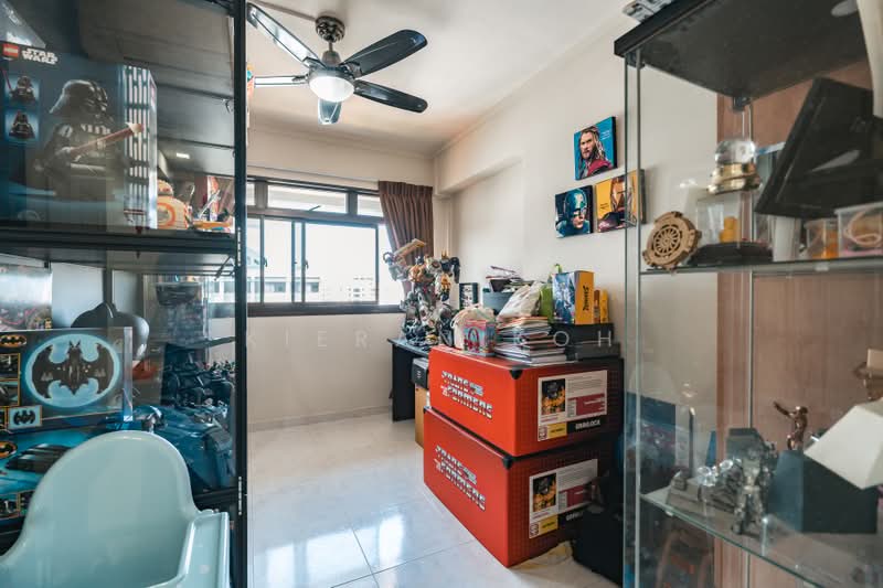 56 Cassia Crescent, 56 Cassia Crescent, 3 Bedrooms, 1,292 sqft, HDB Flat For Sale, by Kieran Koh, 500218238 - Study - PropertyGuru.com.sg