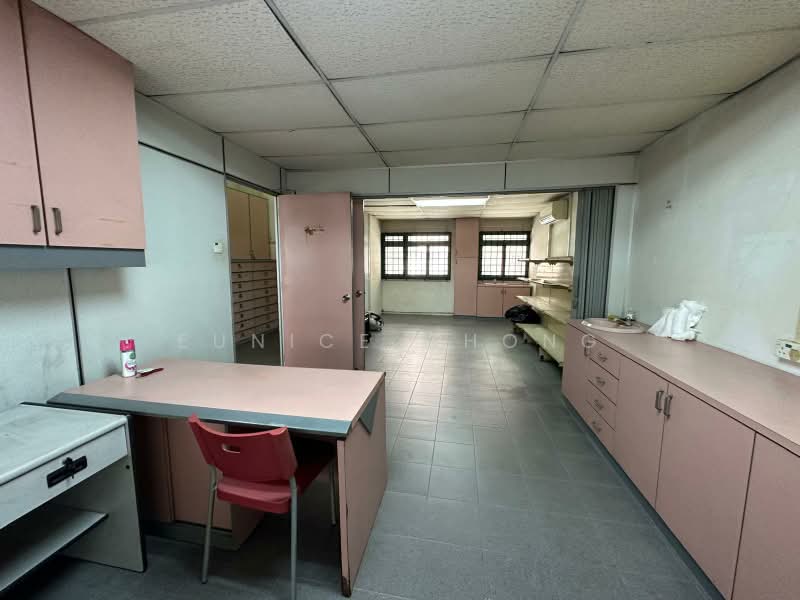 304 CHOA CHU KANG AVENUE 4