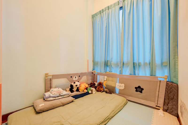 Suites Twenty Two, 25 Lorong G Telok Kurau, 3 Bedrooms, 969 sqft, Condominium For Sale, by Aloysius Toh, 500218246 - Bedroom - PropertyGuru.com.sg