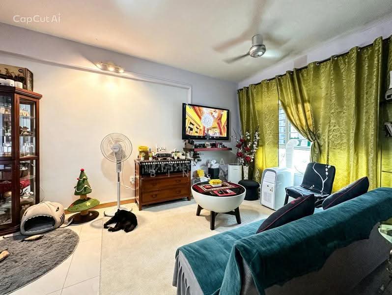 451A Bukit Batok West Avenue 6, 451A Bukit Batok West Avenue 6, 1 Bedroom, 506 sqft, HDB Flat For Sale, by Risdian Isbintara, 500218248 - Living Room - PropertyGuru.com.sg