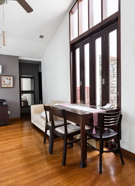West Coast Gardens, , 5 Bedrooms, 2,187 sqft, Corner Terrace For Sale, by Lenny C V, 500218251 - Living Room - PropertyGuru.com.sg