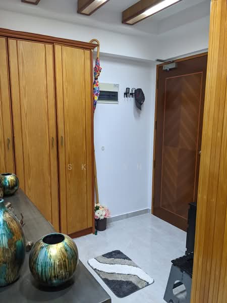 Blk299 Punggol Central, Punggol Central, 3 Bedrooms, 1,184 sqft, HDB Flat For Rent, by Sk Mani, 500218252 - Entrance - PropertyGuru.com.sg