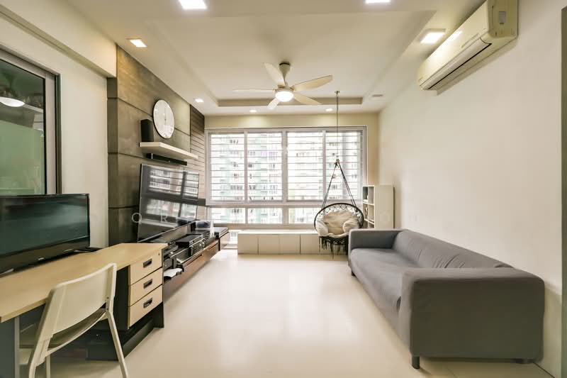 Park Green, 2 Rivervale Link, 3 Bedrooms, 1,367 sqft, Condominium For Sale, by Qristine Goh, 500218260 - Living Room - PropertyGuru.com.sg