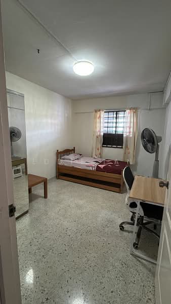 21 Hougang Avenue 3, 21 Hougang Avenue 3, Room Rental, 100 sqft, HDB Flat For Rent, by Eddie Tan, 500218272 - Bedroom - PropertyGuru.com.sg
