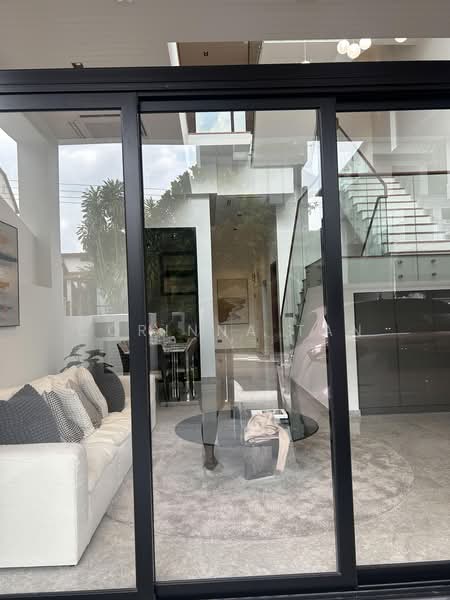 Sembawang inter terrace house for sale, Sembawang, 5 Bedrooms, 4,834 sqft, Terraced House For Sale, by Corinna Tan, 500218274 - Living Room - PropertyGuru.com.sg