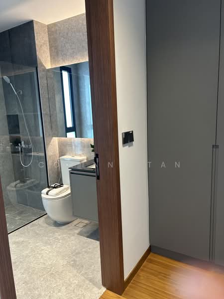Sembawang inter terrace house for sale, Sembawang, 5 Bedrooms, 4,834 sqft, Terraced House For Sale, by Corinna Tan, 500218274 - Bathroom - PropertyGuru.com.sg