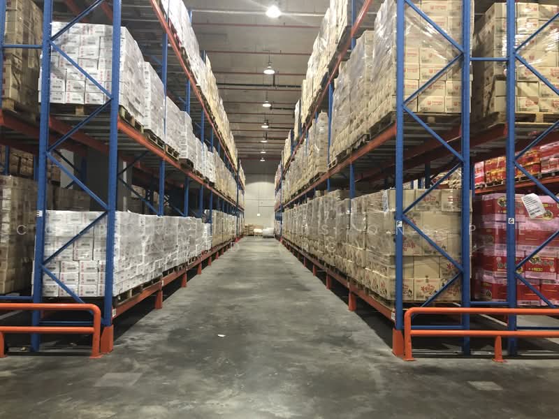 Ground Floor Food Warehouse 50000sqft Chin Bee / International Road, Chin Bee / International Road / Enterprise Road, 58,000 sqft, Factory / Workshop (B2) For Rent, by RONN, 500218278 - Interior - CommercialGuru.com.sg