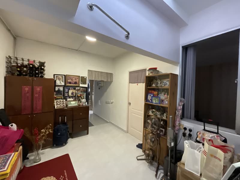 Sembawang hills estate, Sembawang hills estate, 3 Bedrooms, 1,986 sqft, Terraced House For Sale, by Evelyn Wee, 500218281 - PropertyGuru.com.sg