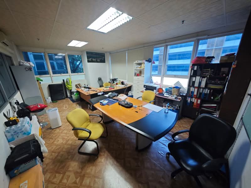 Enterprise Centre, 20 Bukit Batok Crescent, 3,574 sqft, Light Industrial (B1) For Sale, by Daniel Phua, 500218282 - Interior - CommercialGuru.com.sg