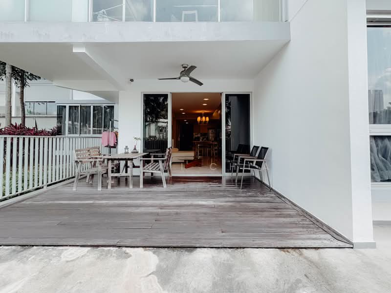The Parc Condominium, 3 West Coast Walk, 4 Bedrooms, 2,314 sqft, Condominium For Sale, by Benji Chia, 500218284 - Living Room - PropertyGuru.com.sg