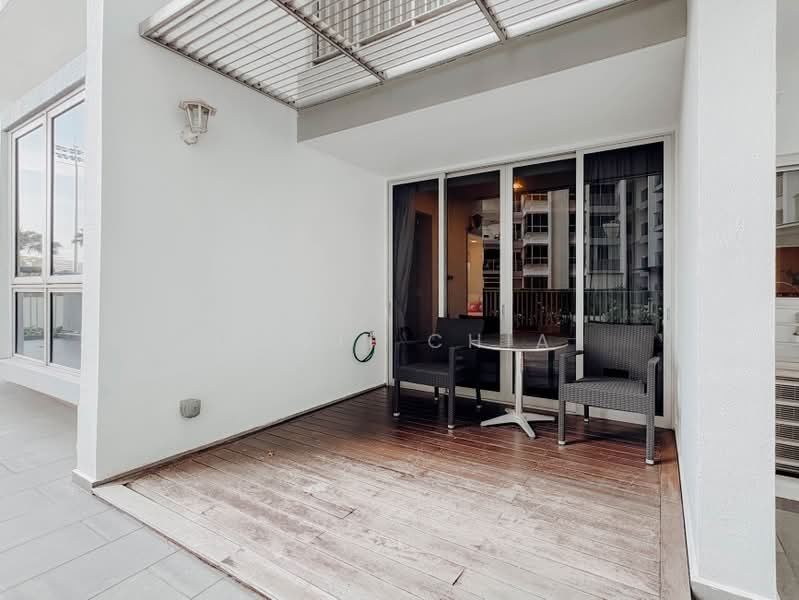 The Parc Condominium, 3 West Coast Walk, 4 Bedrooms, 2,314 sqft, Condominium For Sale, by Benji Chia, 500218284 - Balcony - PropertyGuru.com.sg