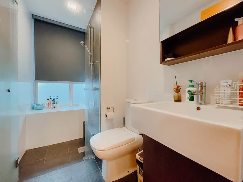 The Parc Condominium, 3 West Coast Walk, 4 Bedrooms, 2,314 sqft, Condominium For Sale, by Benji Chia, 500218284 - Bathroom - PropertyGuru.com.sg