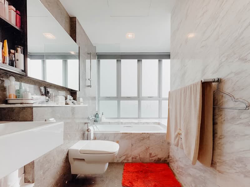 The Parc Condominium, 3 West Coast Walk, 4 Bedrooms, 2,314 sqft, Condominium For Sale, by Benji Chia, 500218284 - Bathroom - PropertyGuru.com.sg