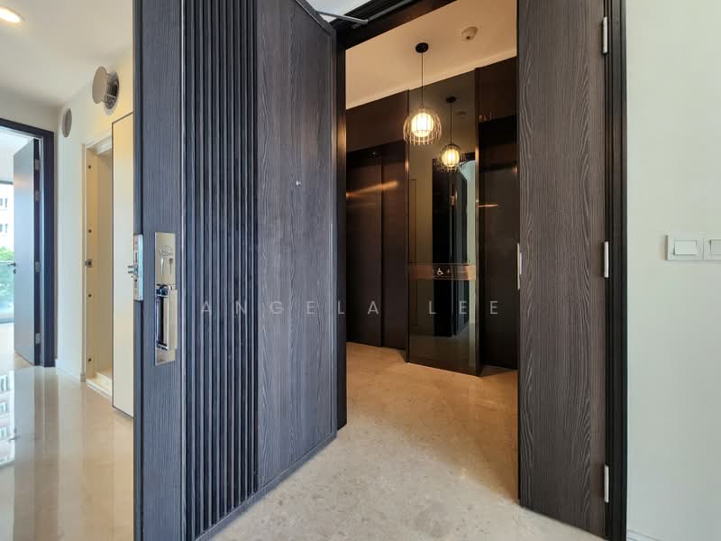 Thomson Grand, 11 Sin Ming Walk, 2 Bedrooms, 947 sqft, Condominium For Rent, by Angela Lee, 500218294 - Entrance & Private Lift - PropertyGuru.com.sg
