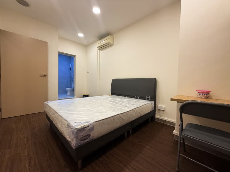Jalan Besar Rooms For Rent. Walking Distance To Farrer Park MRT and Bendemeer MRT, Jalan Besar, Jln Besar, Serangoon Road, Lavender Street, Farrer Park / Serangoon Rd, Room Rental, 200 sqft, Apartment For Rent, by Alex Goh, 500218299 - Bedroom - PropertyGuru.com.sg