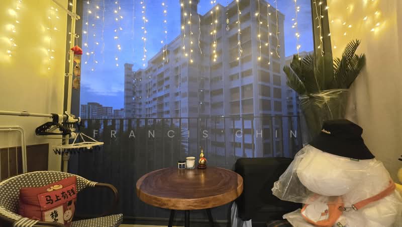 Riverfront Residences, 47 Hougang Avenue 7, 1 Bedroom, 463 sqft, Condominium For Sale, by Francis Chin, 500218310 - Balcony - PropertyGuru.com.sg