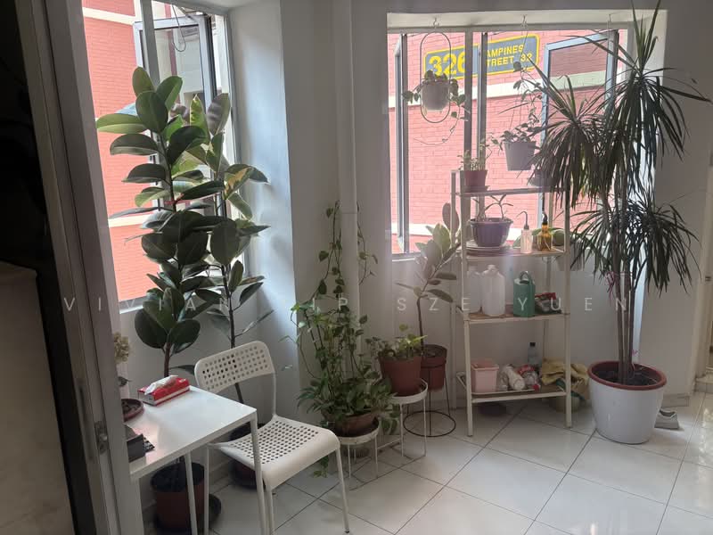 326 Tampines Street 32, 326 Tampines Street 32, 4 Bedrooms, 1,593 sqft, HDB Flat For Sale, by Vivian Yip Sze Yuen, 500218311 - Balcony - PropertyGuru.com.sg
