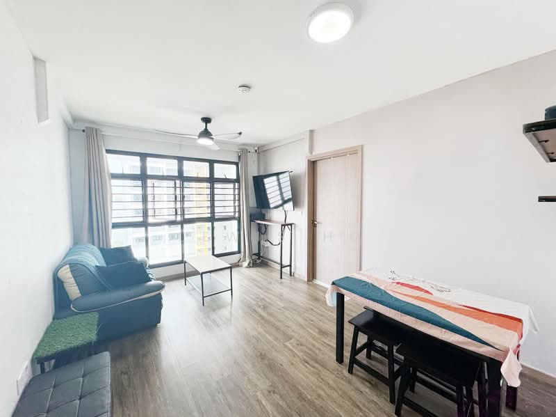 419A Northshore Drive, 419A Northshore Drive, 2 Bedrooms, 721 sqft, HDB Flat For Sale, by Lewis Ho, 500218322 - Living Room - PropertyGuru.com.sg